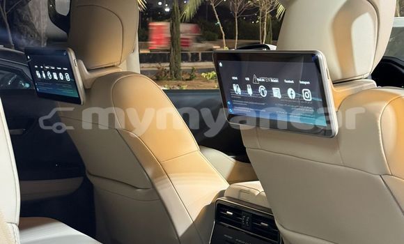 Buy Used Toyota Land Cruiser White Car in Bogale in Ayeyarwady Buy Used Toyota Land Cruiser White Car in Bogale in Ayeyarwady