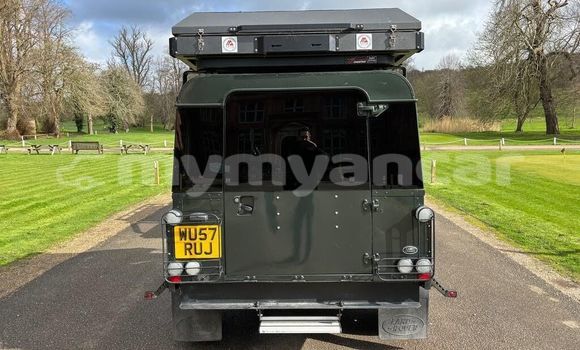 Acheter Occasion Voiture Land Rover Defender Vert à Nyaunglebin, #<Region:0x000000000af4fc68> Acheter Occasion Voiture Land Rover Defender Vert à Nyaunglebin, #<Region:0x000000000af4fc68>