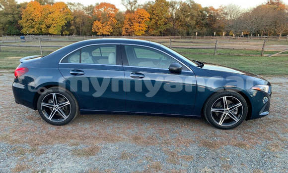 Acheter Occasion Voiture Mercedes-Benz A–Class Bleu à Thongwa, #<Region:0x000000000d9ad1e0> Acheter Occasion Voiture Mercedes-Benz A–Class Bleu à Thongwa, #<Region:0x000000000d9ad1e0>