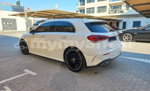 Acheter Occasion Voiture Mercedes-Benz A200 Blanc à Yangon, #<Region:0x000000000d9ad1e0> Acheter Occasion Voiture Mercedes-Benz A200 Blanc à Yangon, #<Region:0x000000000d9ad1e0>