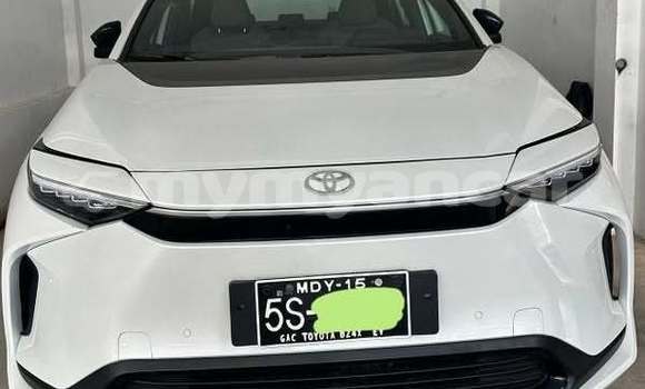 အသုံးပြုခံ့ Toyota Blizzard Other ကား Yangon Yangon အသုံးပြုခံ့ Toyota Blizzard Other ကား Yangon Yangon