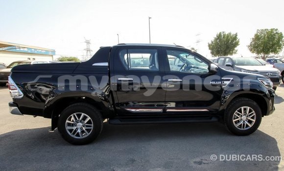 Buy Import Toyota Land Cruiser Black Car in Import - Dubai in Ayeyarwady Buy Import Toyota Land Cruiser Black Car in Import - Dubai in Ayeyarwady
