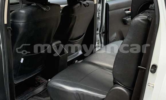 Acheter Occasion Voiture Suzuki Ertiga Blanc à Chauk, #<Region:0x00000000075847e0> Acheter Occasion Voiture Suzuki Ertiga Blanc à Chauk, #<Region:0x00000000075847e0>