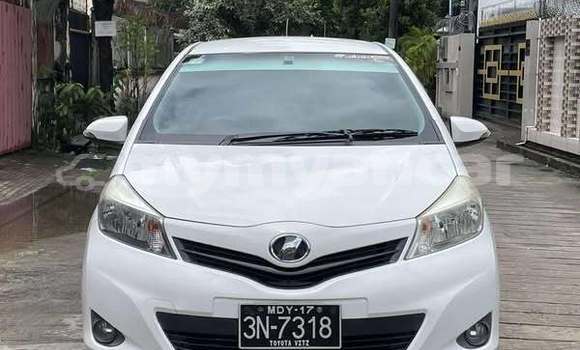 Buy Used Toyota Vitz White Car in Arakan in Rakhine