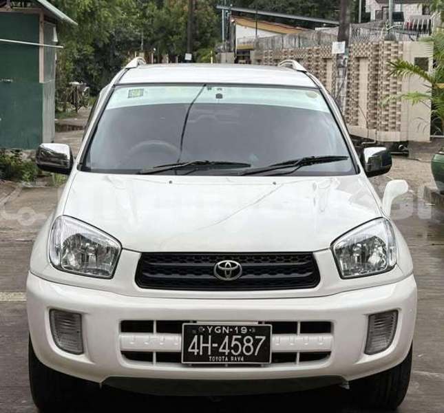 Big with watermark toyota rav4 kachin banmo 4796