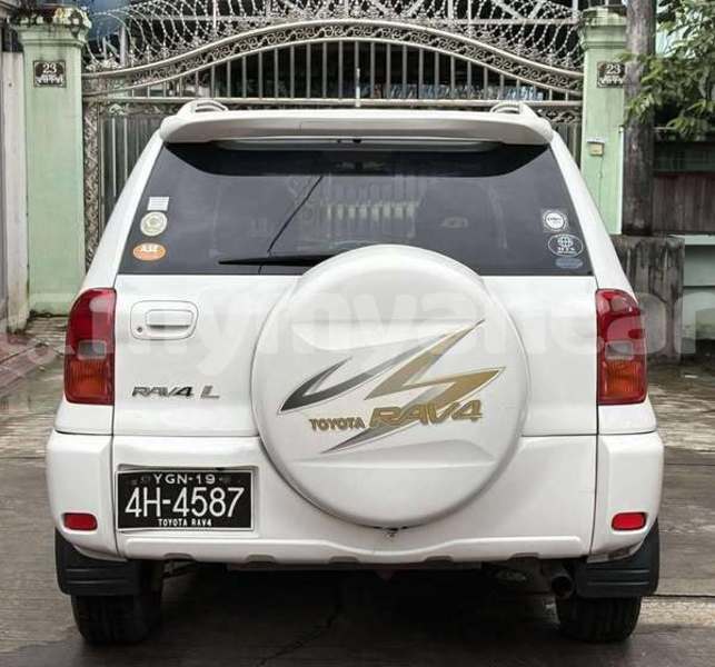 Big with watermark toyota rav4 kachin banmo 4796