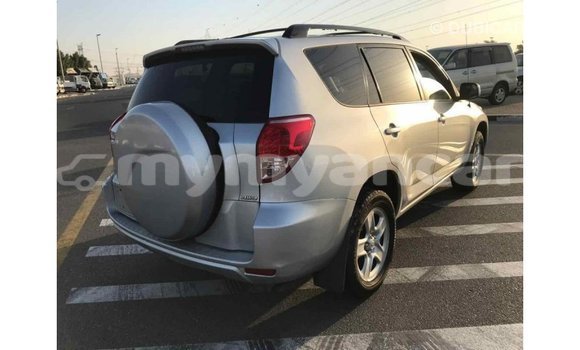 Buy Import Toyota HiAce Other Truck in Import - Dubai in Ayeyarwady Buy Import Toyota HiAce Other Truck in Import - Dubai in Ayeyarwady