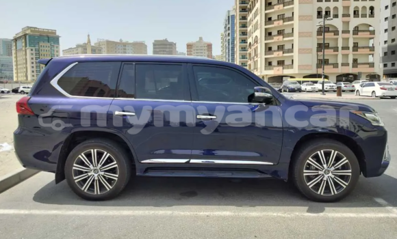 အသုံးပြုခံ့ Lexus LX 570 Blue ကား Yangon Yangon အသုံးပြုခံ့ Lexus LX 570 Blue ကား Yangon Yangon
