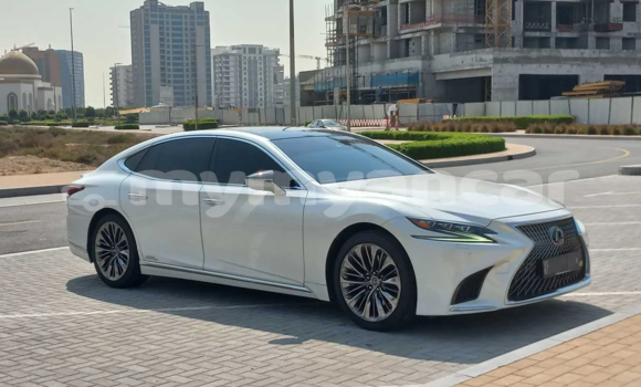 အသုံးပြုခံ့ Lexus LS White ကား Yangon Yangon အသုံးပြုခံ့ Lexus LS White ကား Yangon Yangon