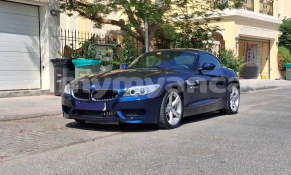 Buy Used BMW 8-Series Blue Car in Yangon in Yangon