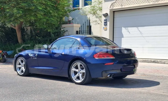 အသုံးပြုခံ့ BMW 8-Series Blue ကား Yangon Yangon အသုံးပြုခံ့ BMW 8-Series Blue ကား Yangon Yangon
