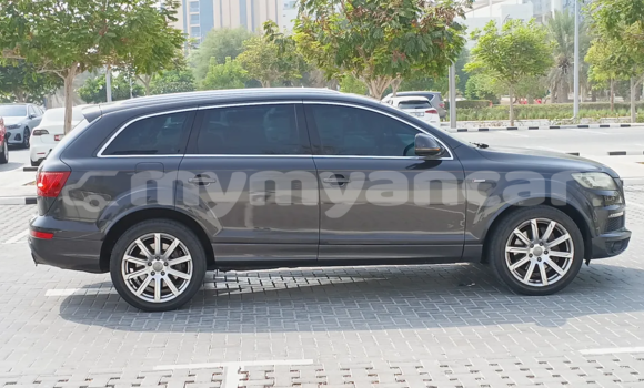 အသုံးပြုခံ့ Audi Q7 Black ကား Yangon Yangon အသုံးပြုခံ့ Audi Q7 Black ကား Yangon Yangon