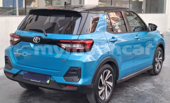 အသုံးပြုခံ့ Toyota Ractis Blue ကား Yangon Yangon အသုံးပြုခံ့ Toyota Ractis Blue ကား Yangon Yangon