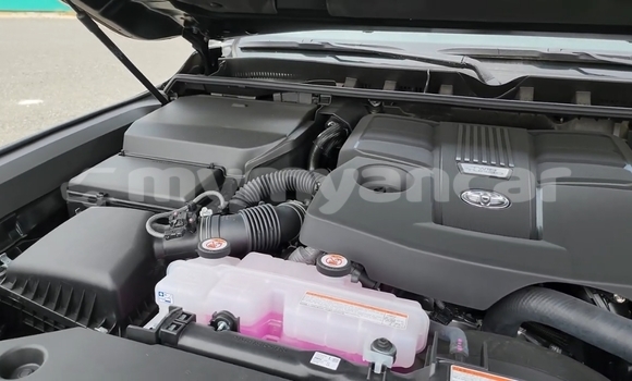 Buy Import Toyota Land Cruiser Black Car in Bago in Bago Buy Import Toyota Land Cruiser Black Car in Bago in Bago