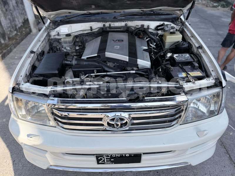 Big with watermark toyota land cruiser ayeyarwady henzada 4865