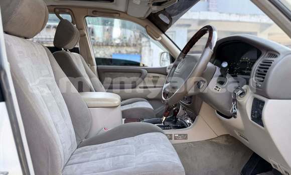 Buy Used Toyota Land Cruiser Other Car in Henzada in Ayeyarwady Buy Used Toyota Land Cruiser Other Car in Henzada in Ayeyarwady