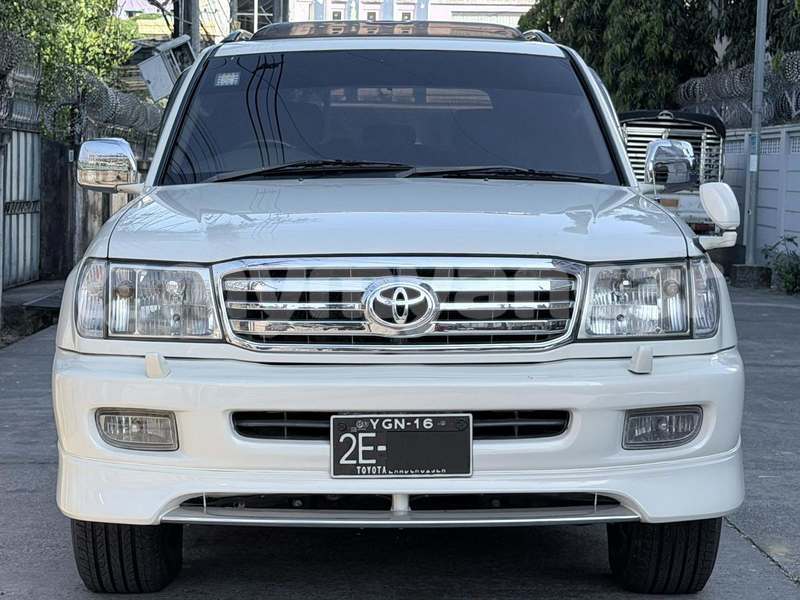 Big with watermark toyota land cruiser ayeyarwady henzada 4865