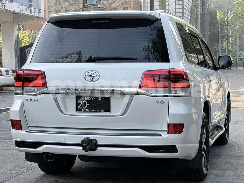 Big with watermark toyota land cruiser ayeyarwady import dubai 4867