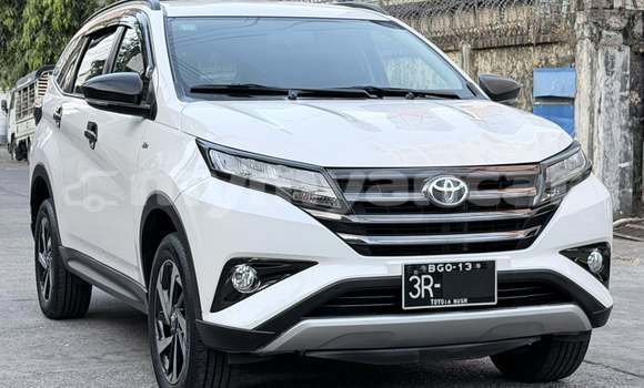 Buy Used Toyota Rush White Car in Banmo in Kachin Buy Used Toyota Rush White Car in Banmo in Kachin