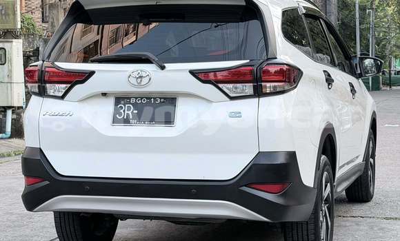 Buy Used Toyota Rush White Car in Banmo in Kachin Buy Used Toyota Rush White Car in Banmo in Kachin