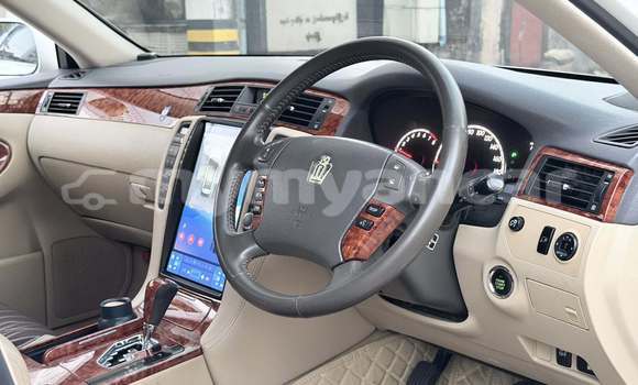 Buy Used Toyota Crown White Car in Kyaikto in Mon Buy Used Toyota Crown White Car in Kyaikto in Mon