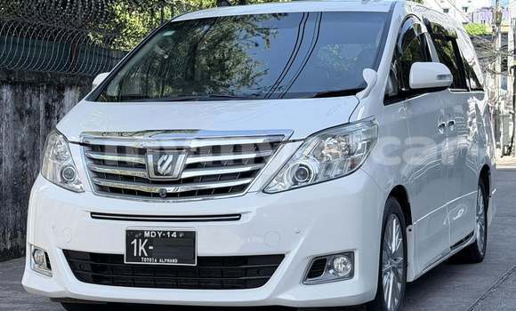 Buy Used Toyota Alphard White Car in Banmo in Kachin Buy Used Toyota Alphard White Car in Banmo in Kachin