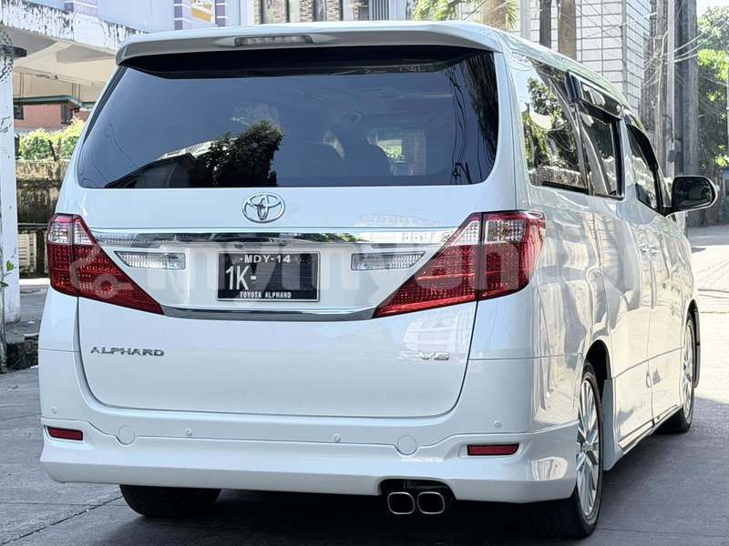 Big with watermark toyota alphard kachin banmo 4875