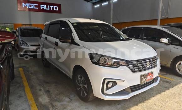 Buy Used Suzuki Ertiga White Car in Chauk in Magway