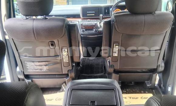 Buy Used Nissan Elgrand White Car in Bago in Bago Buy Used Nissan Elgrand White Car in Bago in Bago