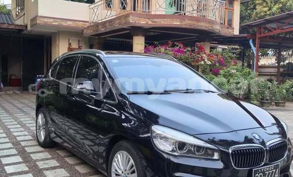 Buy Used BMW 2000 C/CS Black Car in Dawei in Tanintharyi