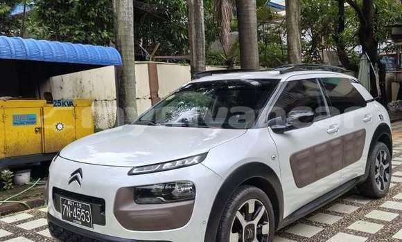Buy Used Citroen C4 White Car in Bogale in Ayeyarwady Buy Used Citroen C4 White Car in Bogale in Ayeyarwady