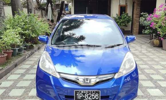 Buy Used Honda FIT Blue Car in Bogale in Ayeyarwady