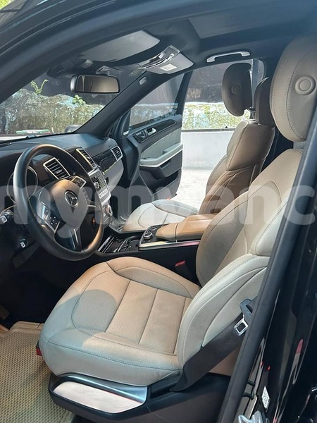 Big with watermark mercedes benz gl klasse magway chauk 4899