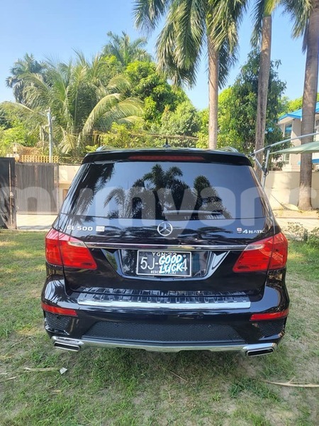 Big with watermark mercedes benz gl klasse magway chauk 4899