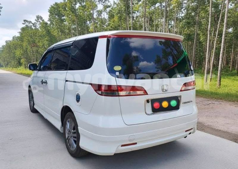 Big with watermark honda elysion magway chauk 4900