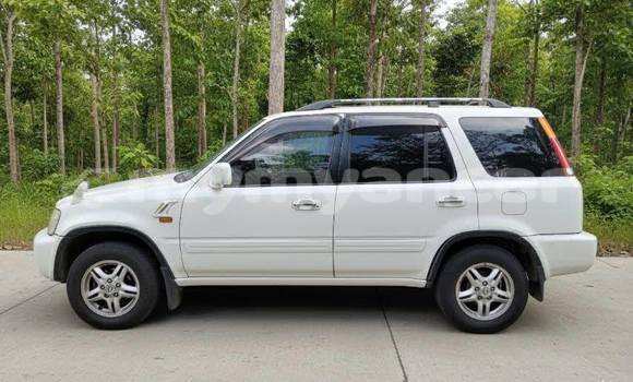 Buy Used Honda CR–V White Car in Bogale in Ayeyarwady