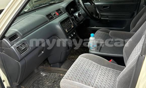 Buy Used Honda CR–V White Car in Bogale in Ayeyarwady Buy Used Honda CR–V White Car in Bogale in Ayeyarwady