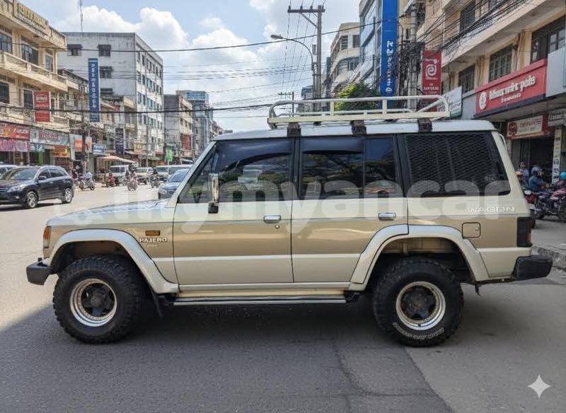 Big with watermark mitsubishi pajero ayeyarwady bogale 4907
