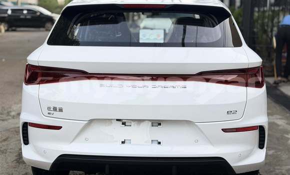 Buy Used BYD E6 White Car in Bogale in Ayeyarwady Buy Used BYD E6 White Car in Bogale in Ayeyarwady