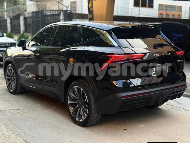 Big with watermark datsun go bago bago 4922