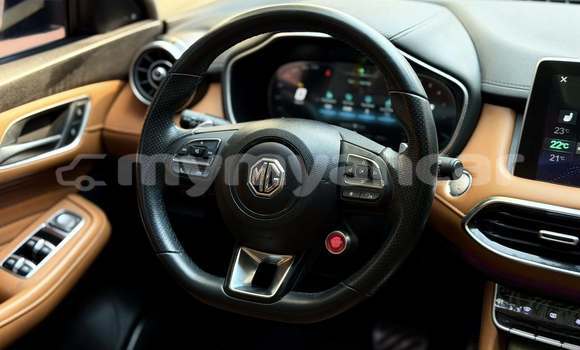 Buy Used MG ZS Black Car in Chauk in Magway Buy Used MG ZS Black Car in Chauk in Magway