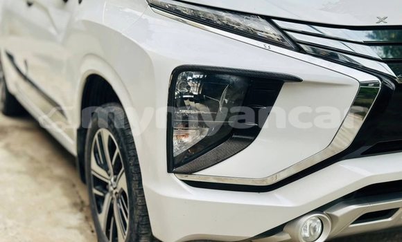 Buy Used Mitsubishi Xpander White Car in Bogale in Ayeyarwady Buy Used Mitsubishi Xpander White Car in Bogale in Ayeyarwady