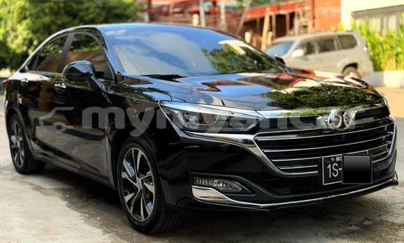 Buy Used SEAT Arona Black Car in Banmo in Kachin Buy Used SEAT Arona Black Car in Banmo in Kachin