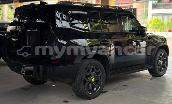 Buy Used Jensen S-V8 Black Car in Bogale in Ayeyarwady Buy Used Jensen S-V8 Black Car in Bogale in Ayeyarwady