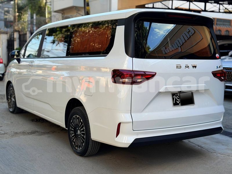 Big with watermark luxgen luxgen7 suv ayeyarwady bogale 4931