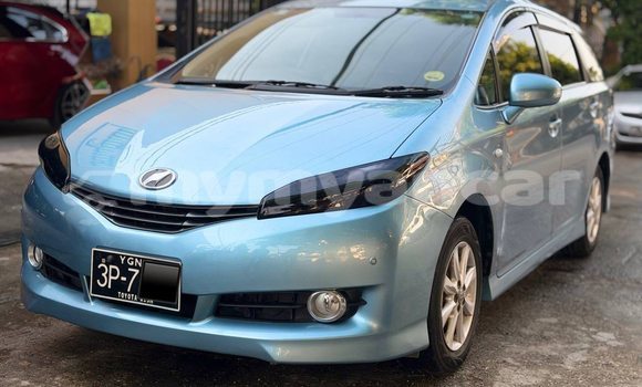 Buy Used Toyota Wish Blue Car in Banmo in Kachin Buy Used Toyota Wish Blue Car in Banmo in Kachin