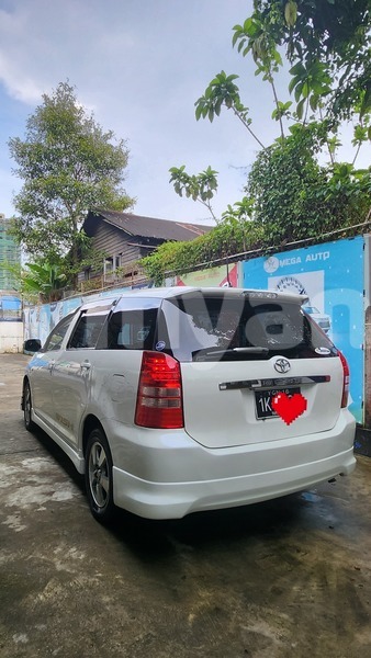 Big with watermark toyota wish yangon kayan 4945