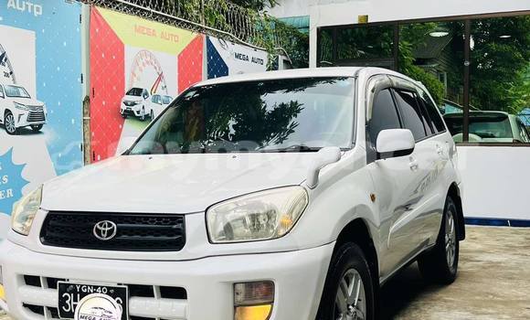 Buy Used Toyota RAV4 White Car in Chauk in Magway Buy Used Toyota RAV4 White Car in Chauk in Magway