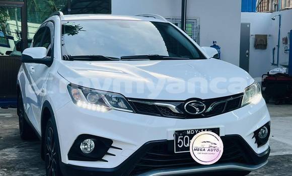 Buy Used Soueast Lioncel White Car in Import - Dubai in Ayeyarwady Buy Used Soueast Lioncel White Car in Import - Dubai in Ayeyarwady
