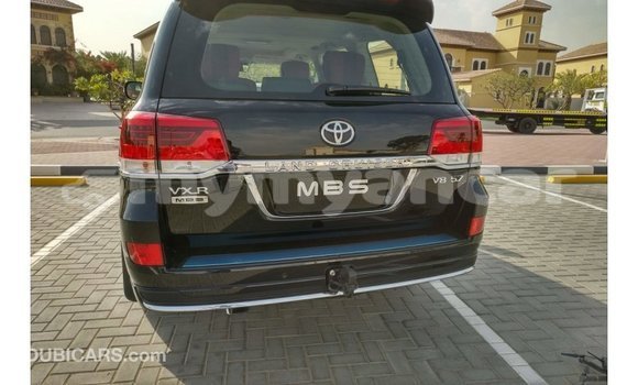 Buy Import Toyota Land Cruiser Black Car in Import - Dubai in Ayeyarwady Buy Import Toyota Land Cruiser Black Car in Import - Dubai in Ayeyarwady